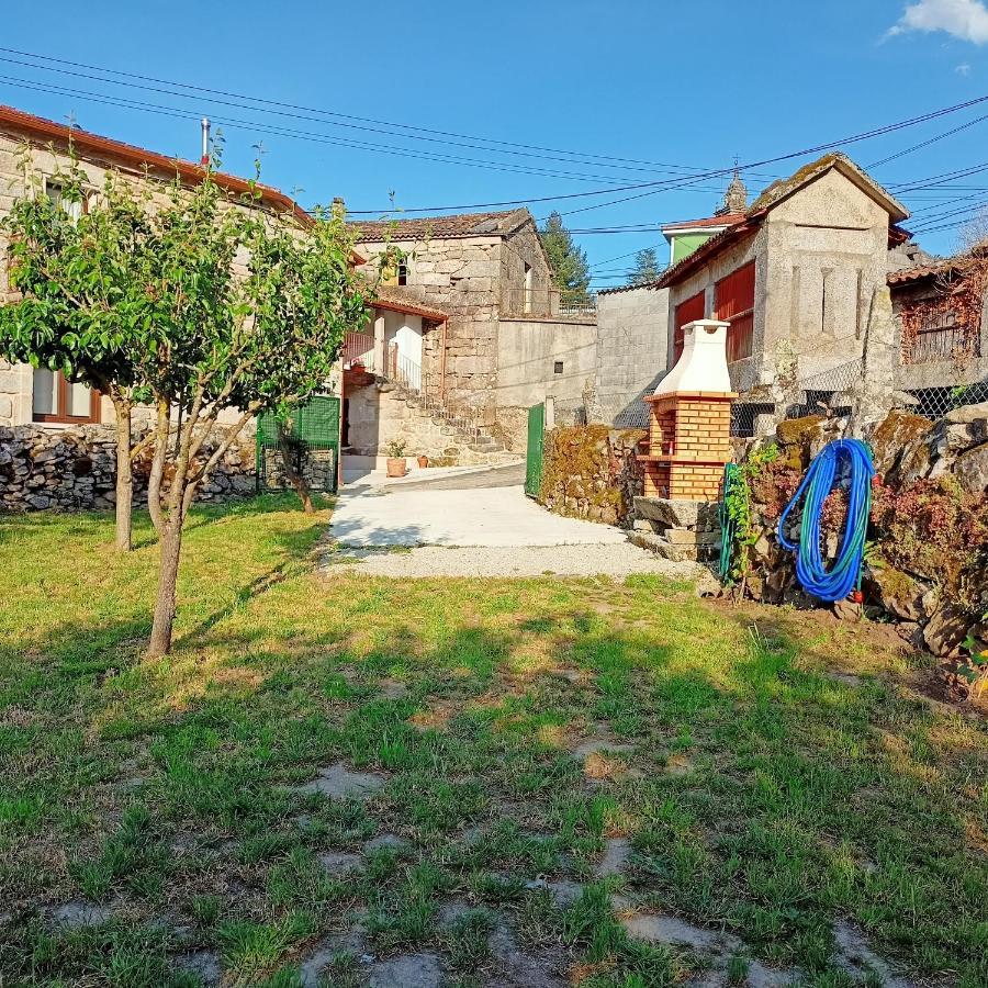 Villa Casa Da Eira Lobios Exterior foto